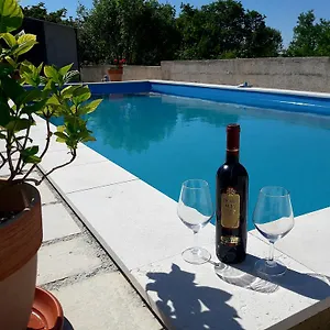 Angela Apartment Žbandaj